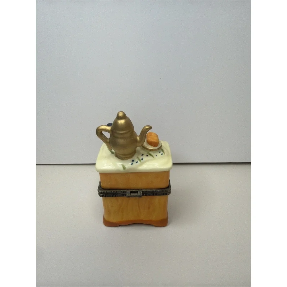 Cabinet Tea Set Hinged Trinket Box 3.5
